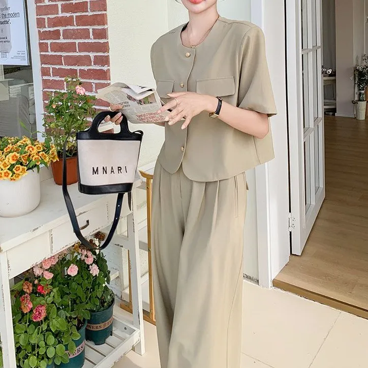 气质洋气时尚休闲减龄宽松显瘦网红夏装韩版小香风轻熟风高腰西装