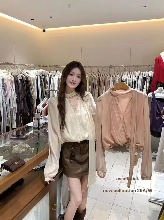 黑豆+《现货现发》AS 博主同款推荐氛围感v领花苞雪纺飘带衬衫小衫