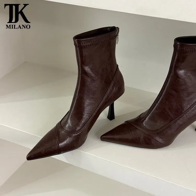【官网T&K专柜正品】法式高级感棕色尖头细跟短靴女秋冬皮质高跟