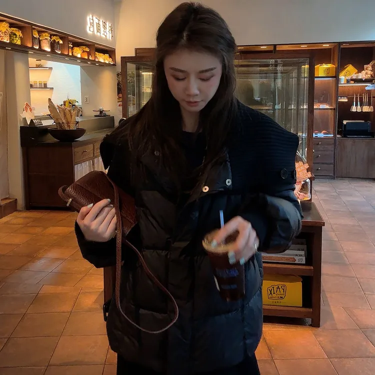 MMEKOR“姜饼人”羽绒服 2025新款秋款摩登街头上衣 30907