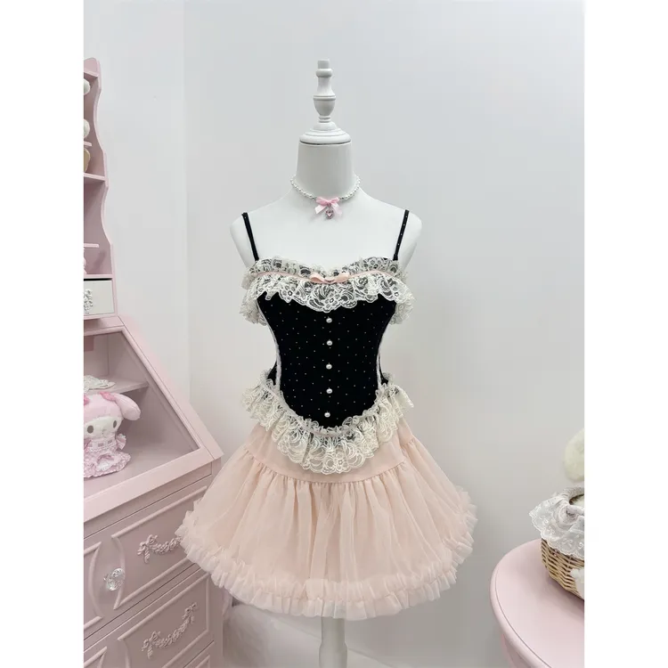 兔芝R 古董doll 纯欲蕾丝波点胸衣多层纱云朵蓬蓬短裙套装