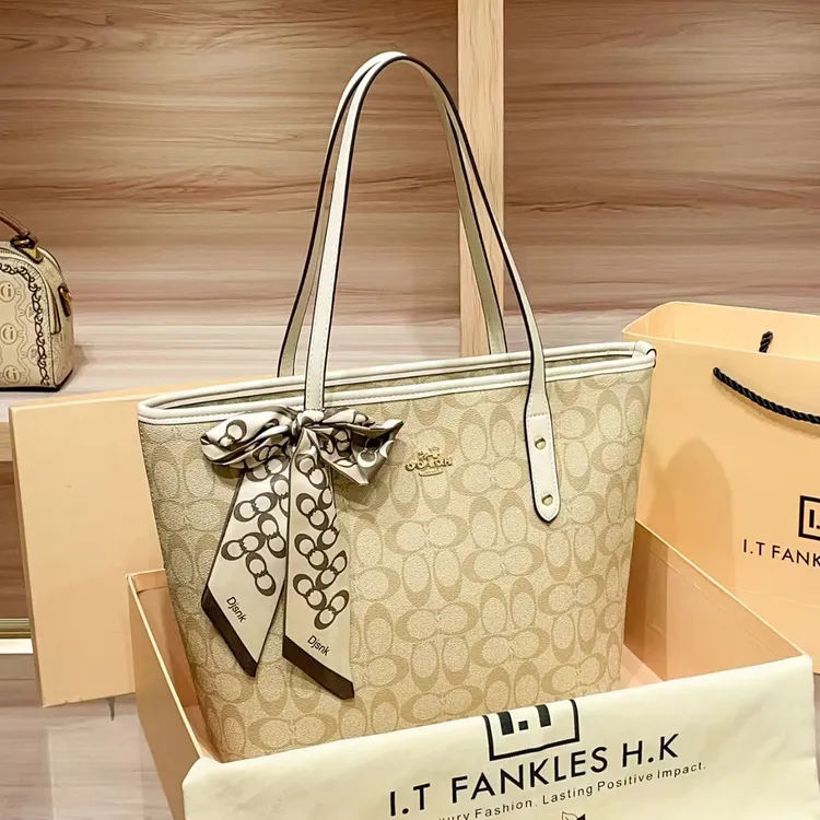 香港轻奢新款托特包2025包包高级质感大容量通勤包单肩手提大包