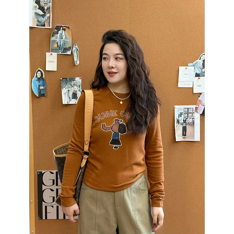 WenWen小个子2025秋冬新款韩系大象字母印花显瘦圆领T恤打底4556