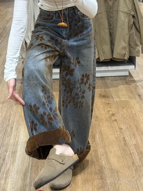 美式复古提花阔腿牛仔裤女秋冬加绒款大码胖mm高腰宽松显瘦弯刀裤