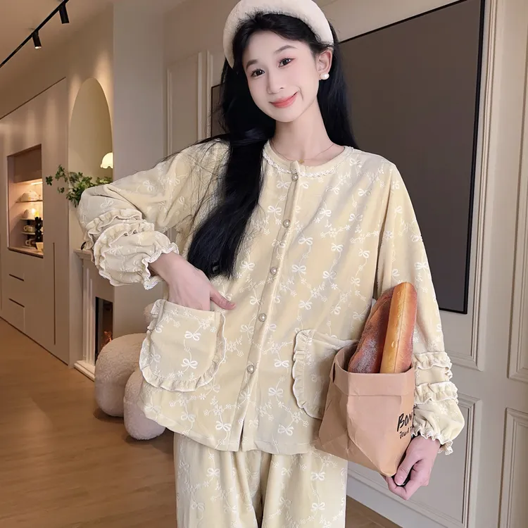 二娴家秋冬海岛绒加绒加厚长袖长裤鹅黄色蕾丝保暖可外穿睡衣套装