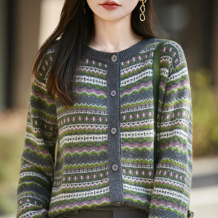 哥弟阿玛施正品法式复古民族风羊毛针织开衫女2025加厚保暖外套女