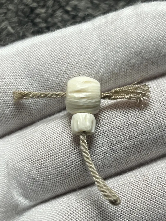 10mm*9mm左右天然猛犸牙手工雕刻直切三通小尺寸柏香星月文玩配饰