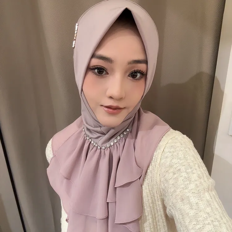 法式甜美风钉钻褶皱拼接套头