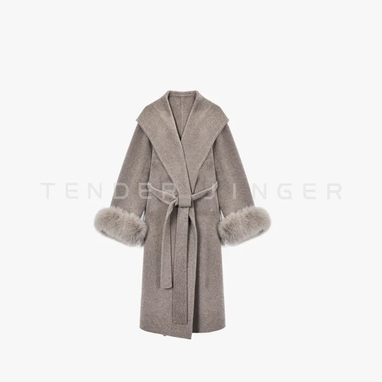 Tender Jinger｜线下专供 高级感狐狸毛袖双面呢大衣T54TUZ50506