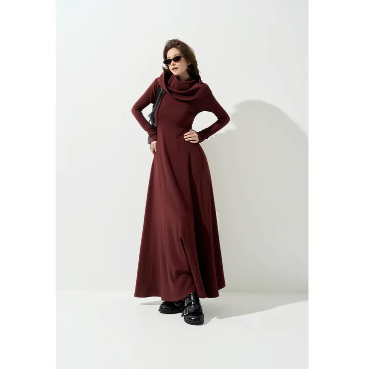 现货【月舟逐浪】冬季加绒连帽连衣裙女过膝长款A字打底裙62871