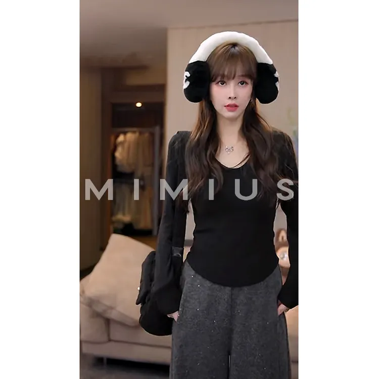 【mimius】P 加绒加厚基础百搭U领含胸垫长袖打底上衣 G10319