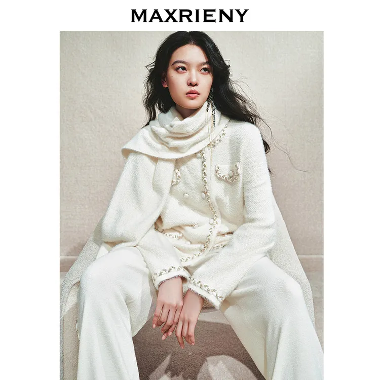 【商场同款】MAXRIENY廓形领口围巾设计保暖外套女