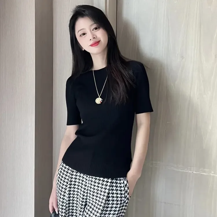 哥弟女装 夏季时尚气质通勤天衣无缝修身显瘦短袖针织T恤1399739