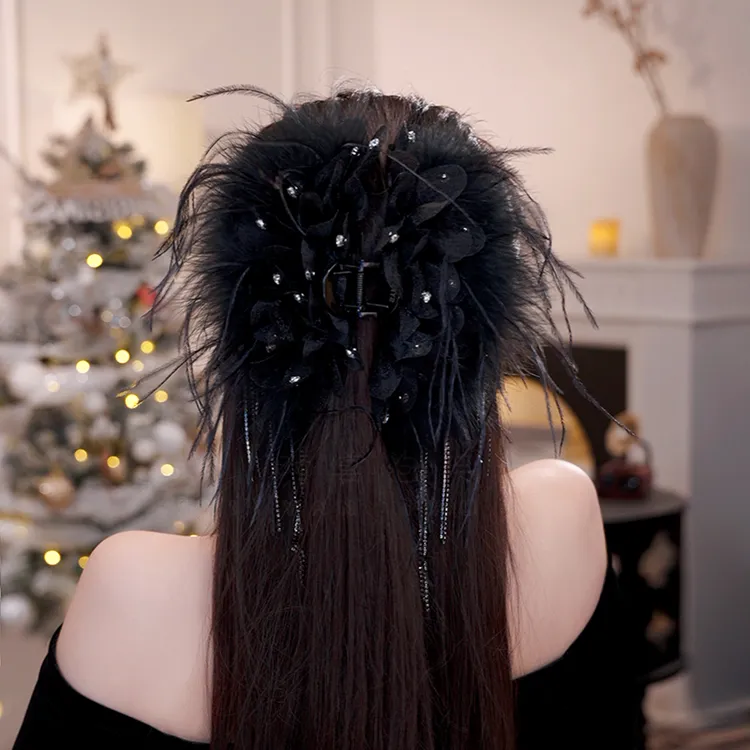 时宴泡芙风与潮流苏鲨鱼夹手工羽毛古风超仙发夹后脑勺气质抓夹女