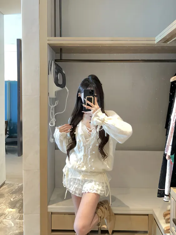 2025新款秋季针织开衫外穿镂空抽绳女装薄款V领宽松韩式毛衣外套