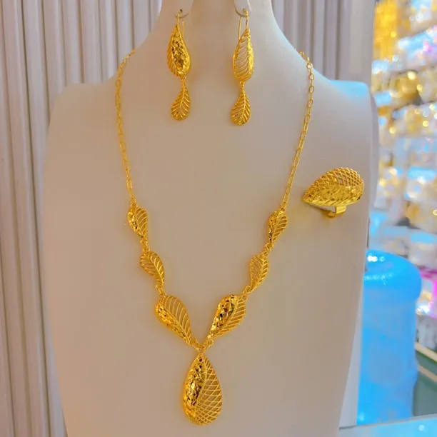 钛钢吊坠 329女民族风休闲风复古宫廷金枝玉叶女士精美坠链