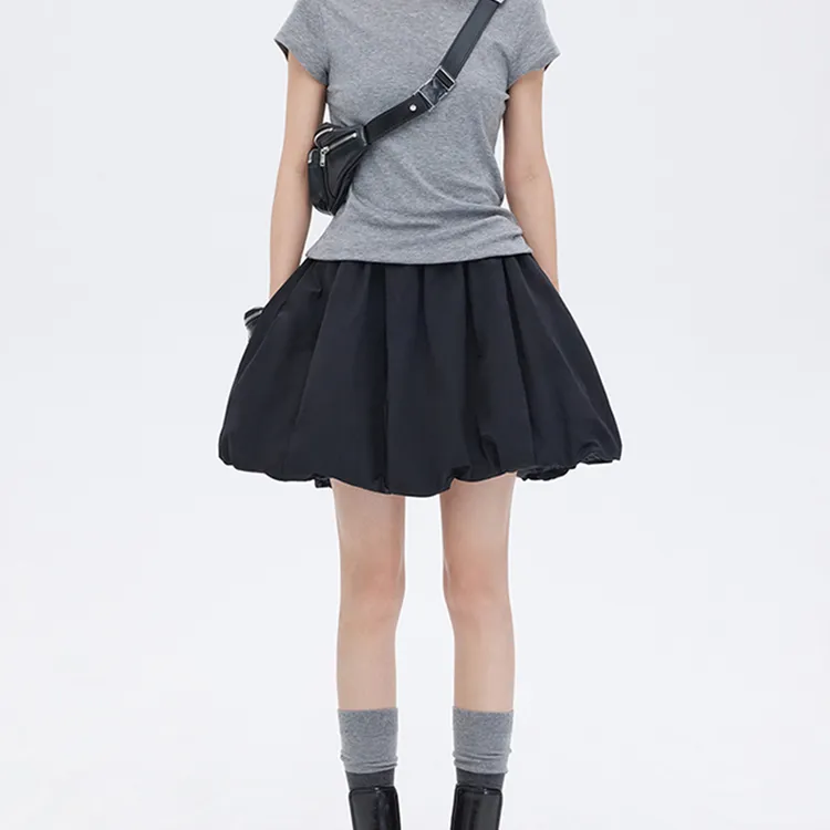 裙子女款爆款2025新款花苞裙高级感黑色半身裙高腰显瘦百搭a字裙