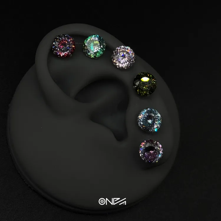 925银合成锆石耳饰 ONEPART全新调色师系列S925银鸟巢切锆石耳钉