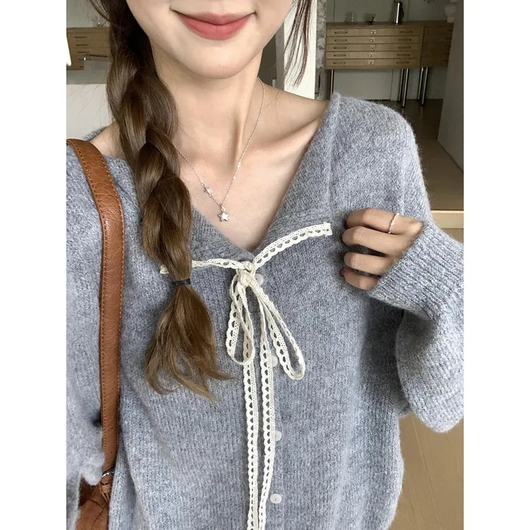 蕾丝系带毛衣开衫2025秋季新款气质韩系复古温柔慵懒长袖毛衣上衣
