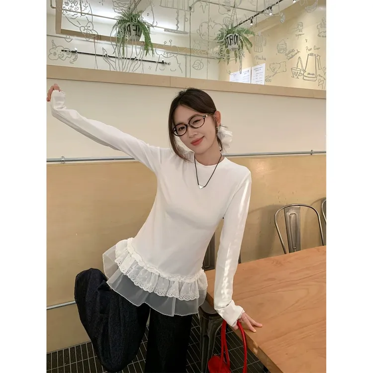 白色蕾丝花边长袖内搭打底衫女春秋季修身拼接下摆t恤设计感上衣