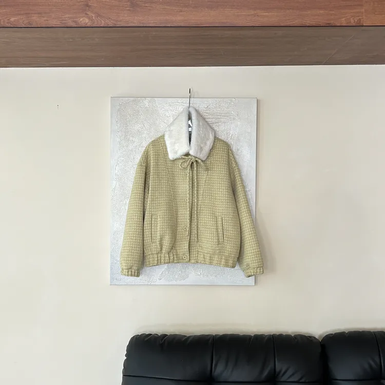 赵小小【miu系复兴】9715 新国标90%白鸭绒羽绒服羊毛千金毛领加厚