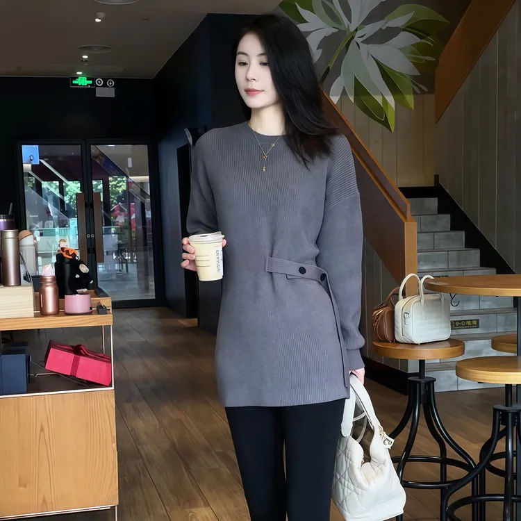 【秀场比例】Mayya Plus麦芽定制气质显瘦流光风针织上衣32546182