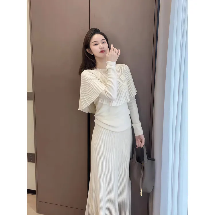 时尚设计感小众假两件百褶斗篷上衣女秋季新款高腰半身长裙子套装