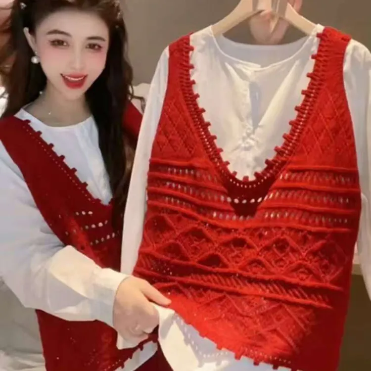 红色镂空针织马甲女大码秋冬新款显精致叠穿休闲设计感宽松背心