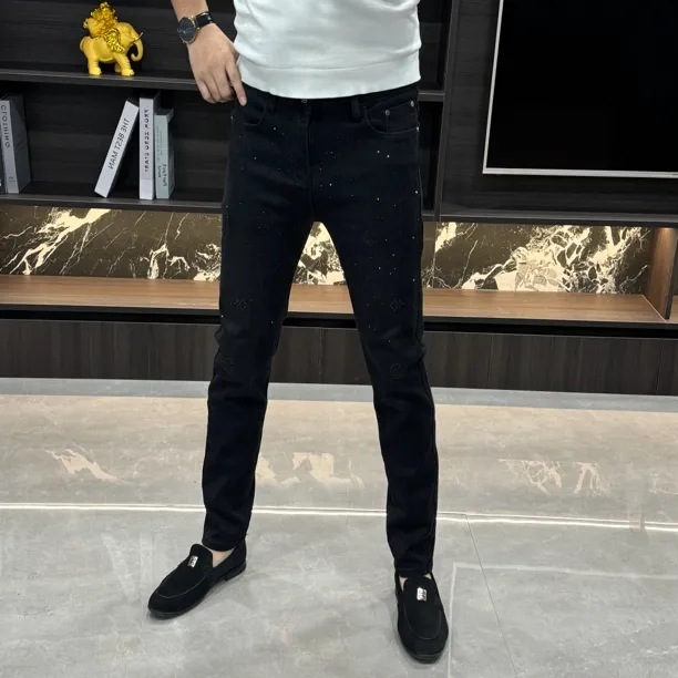 2238-秋冬男士高品质时尚烫钻欧货修身小脚牛仔裤