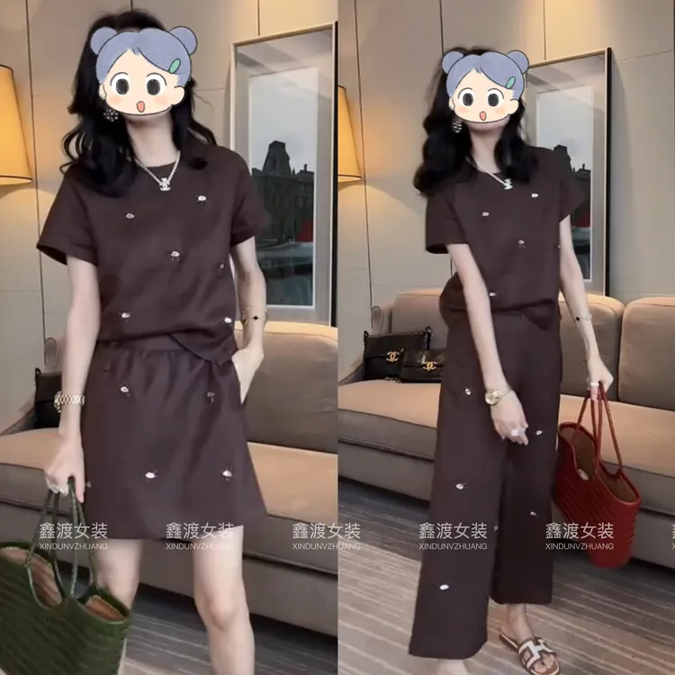 2025春夏新款时尚显瘦气质女士网红洋气两件套百搭款D6852