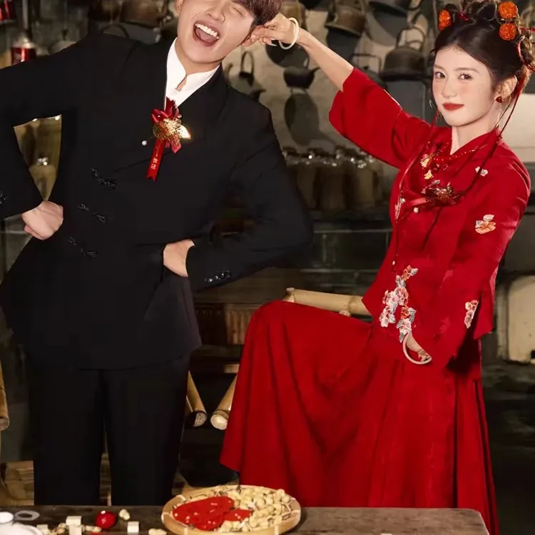 新中式红色旗袍敬酒服新娘秀禾孕妇订婚礼服大码秋冬结婚回门便装
