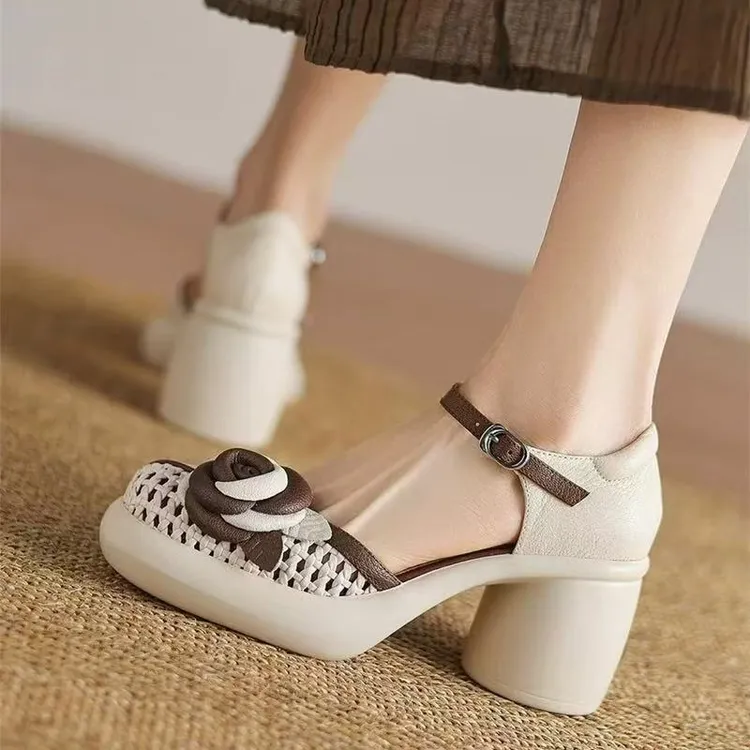 山茶花仙女风包头纯色厚底百搭软底简约圆头时装粗跟中空单鞋