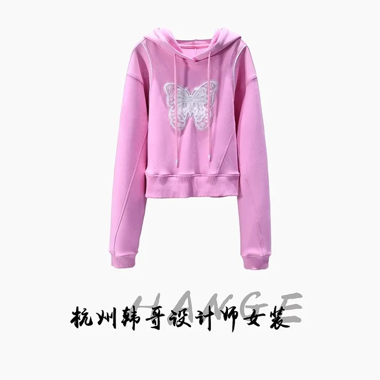 【韩哥女装】2025秋冬新品《凤仙花》胭脂粉蝴蝶钉珠连帽卫衣6315-K1