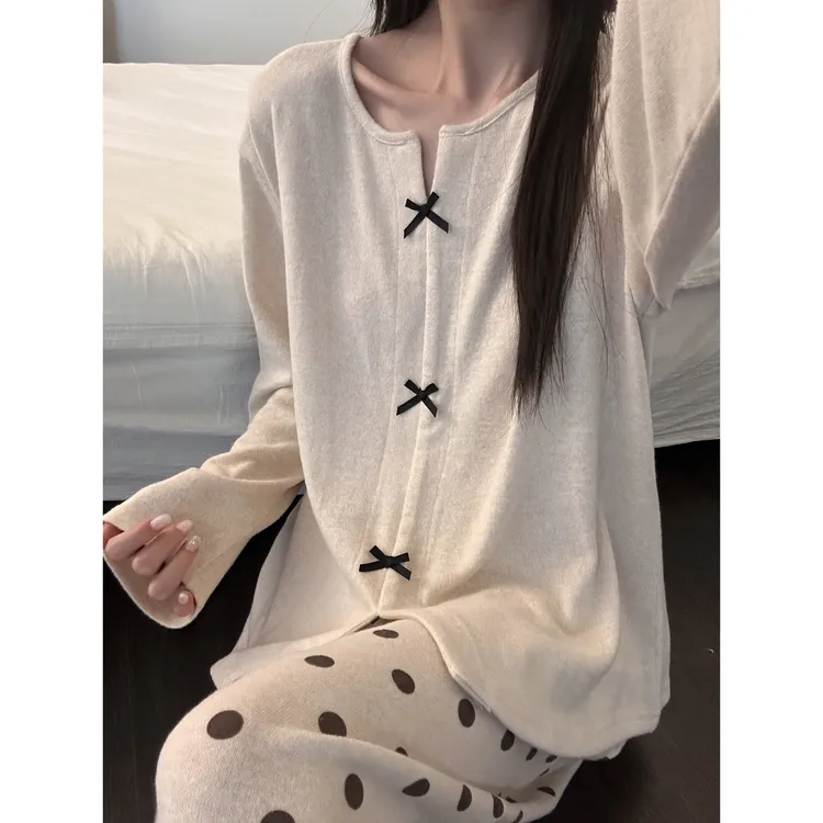 韩系甜美蝴蝶结波点德绒睡衣女秋冬新款保暖舒适家居服套装可外穿
