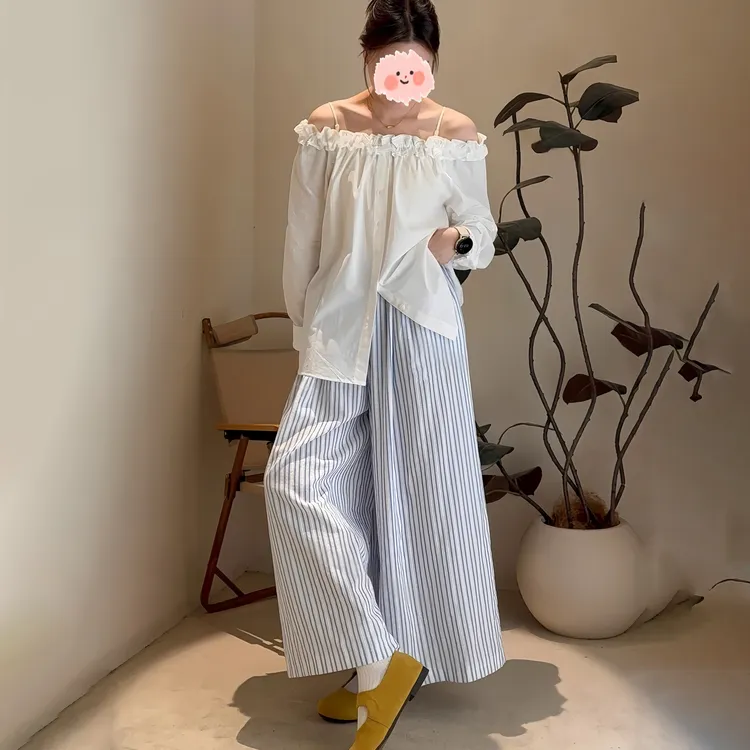 氛围感白色花苞一字肩宽松长袖衬衫蓝色竖条纹九分阔腿裤两件套