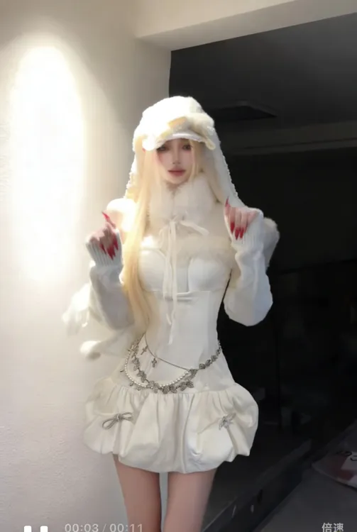 《象奇》T10纯色毛毛领打底上衣