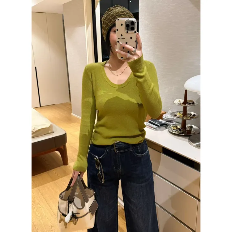 SP超显瘦细羊毛U领修身长袖打底针织衫秋季显瘦软糯亲肤上衣内搭