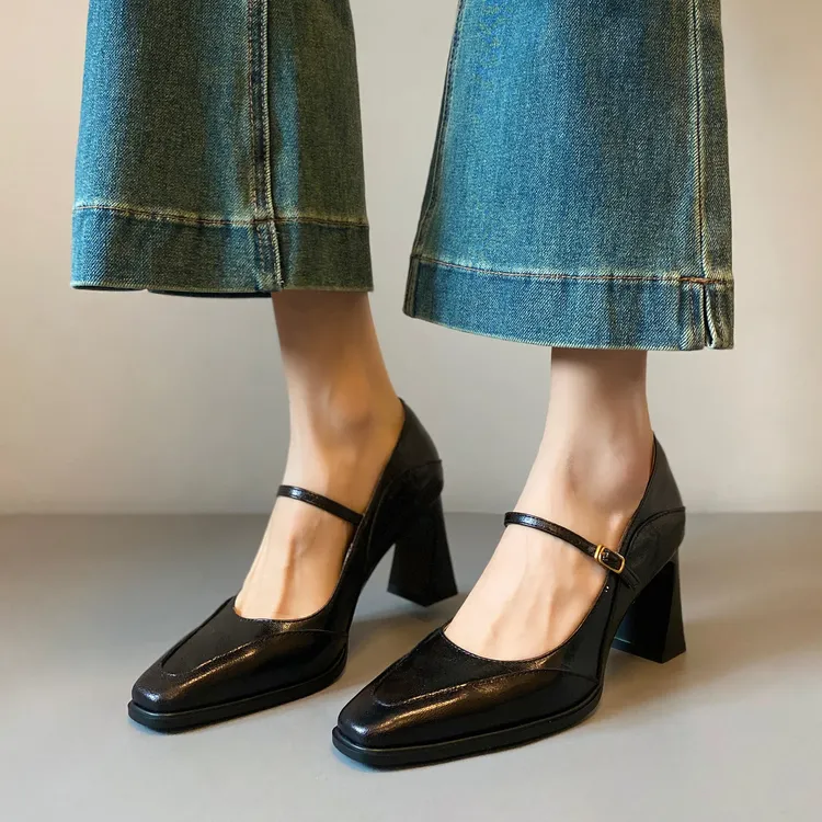 复古方头高跟鞋女粗跟新款春季气质上班法式国风浅口轻奢鞋子