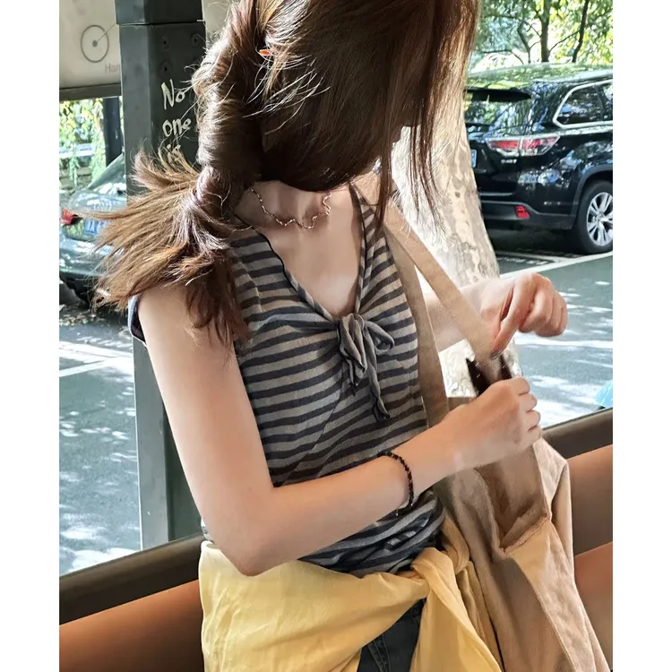 2025夏季新款韩版飞飞袖淑女休闲T恤时尚中古定制蝴蝶结条纹上衣