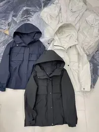Manmi  欧货胶标工装连帽冲锋衣外套  70070
