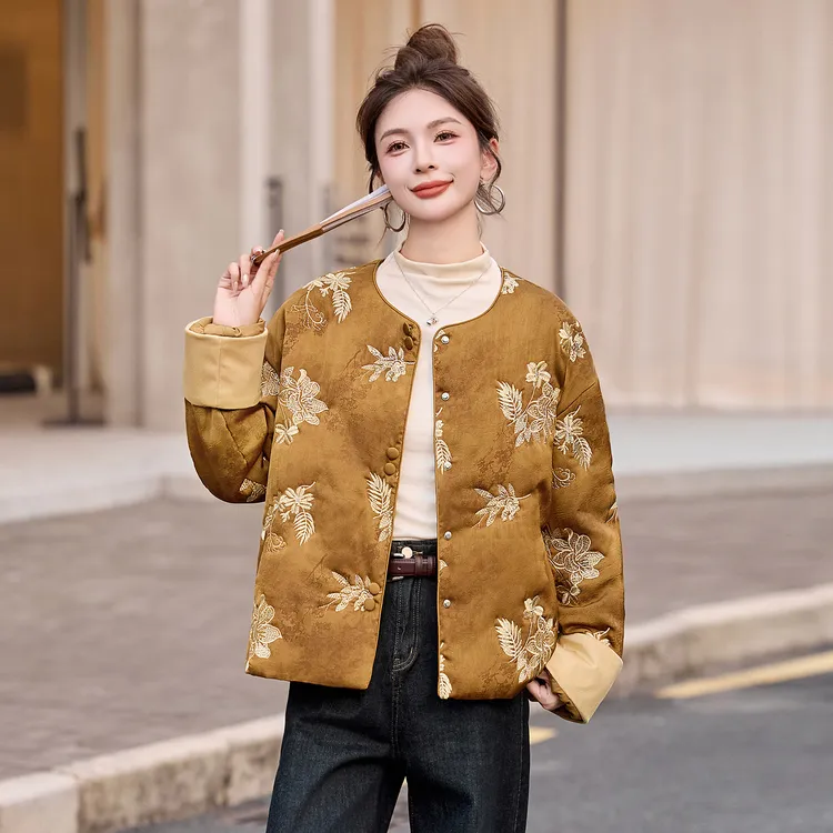 新中式国风刺绣棉衣外套女2025年冬季新款高级感复古气质短款棉服