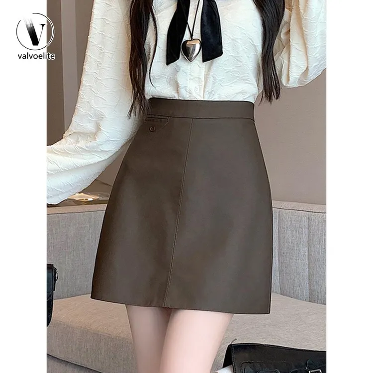 VALVOELITE秋冬女时尚高腰皮裙新款秋风修身造型百搭优雅字露臀裙