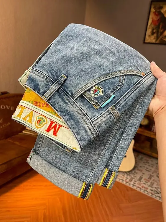 2025秋冬新款弹力牛仔裤高品质潮牌浅蓝牛仔裤筒约百搭微弹休闲牛