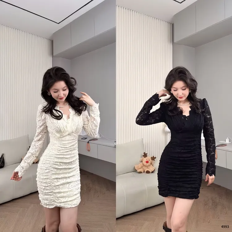 Saeda品牌女装气质修身蕾丝V领泡泡袖褶皱秋冬包臀连衣裙YF4993