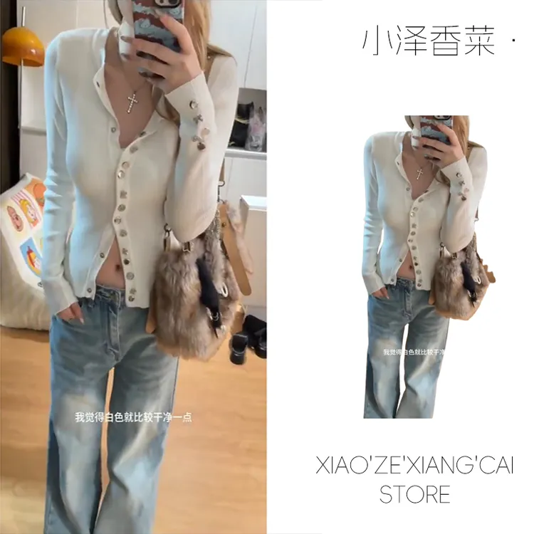 巨好看韩系早秋氛围感穿搭白色圆领长袖针织打底衫女修身内搭上衣