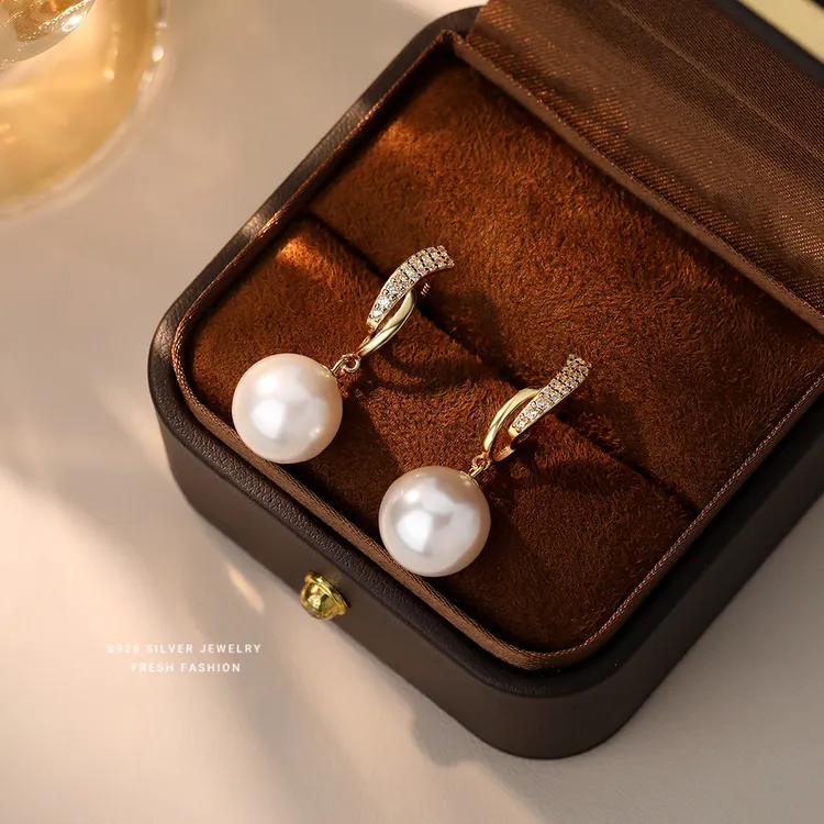 925银耳饰 锆石飘带珠珠耳钉2025秋冬爆款百搭养耳洞耳饰澳白色珠