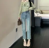 韩版怀旧蓝直筒牛仔裤女2025新款高腰显瘦弹力铆钉九分烟管裤