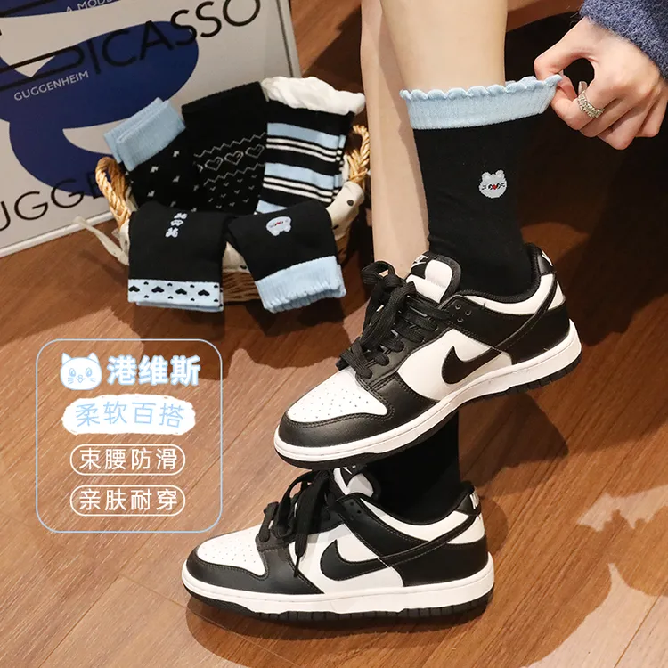 港维斯冬季新款黑蓝撞色奶萌小猫中筒袜软糯亲肤透气少女风甜酷风