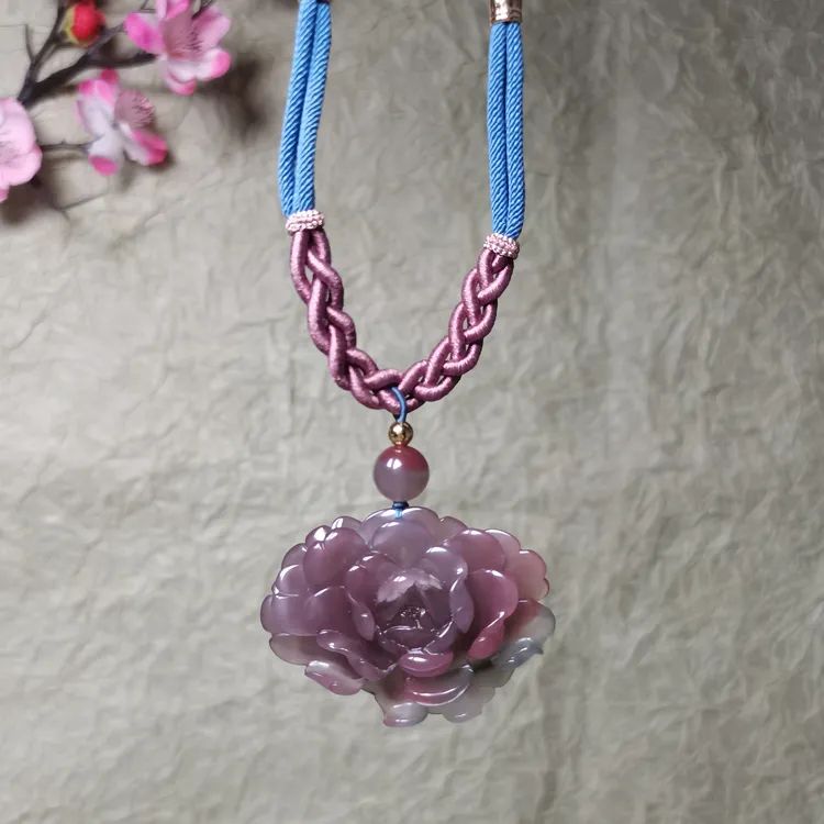 繁花似锦·纯天然秦紫玉俏色精品吊坠·冰透紫罗兰色·手工精雕