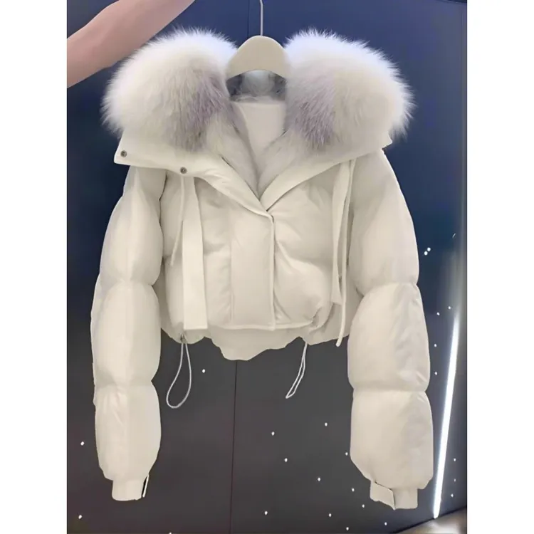 2025白色短款服女洋气加厚保暖时尚可拆卸大毛领冬季新款爆款外套